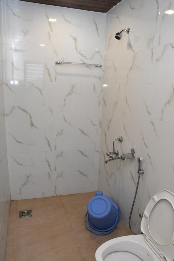 Hotel Sai Shatabdi Shirdi Zimmer foto